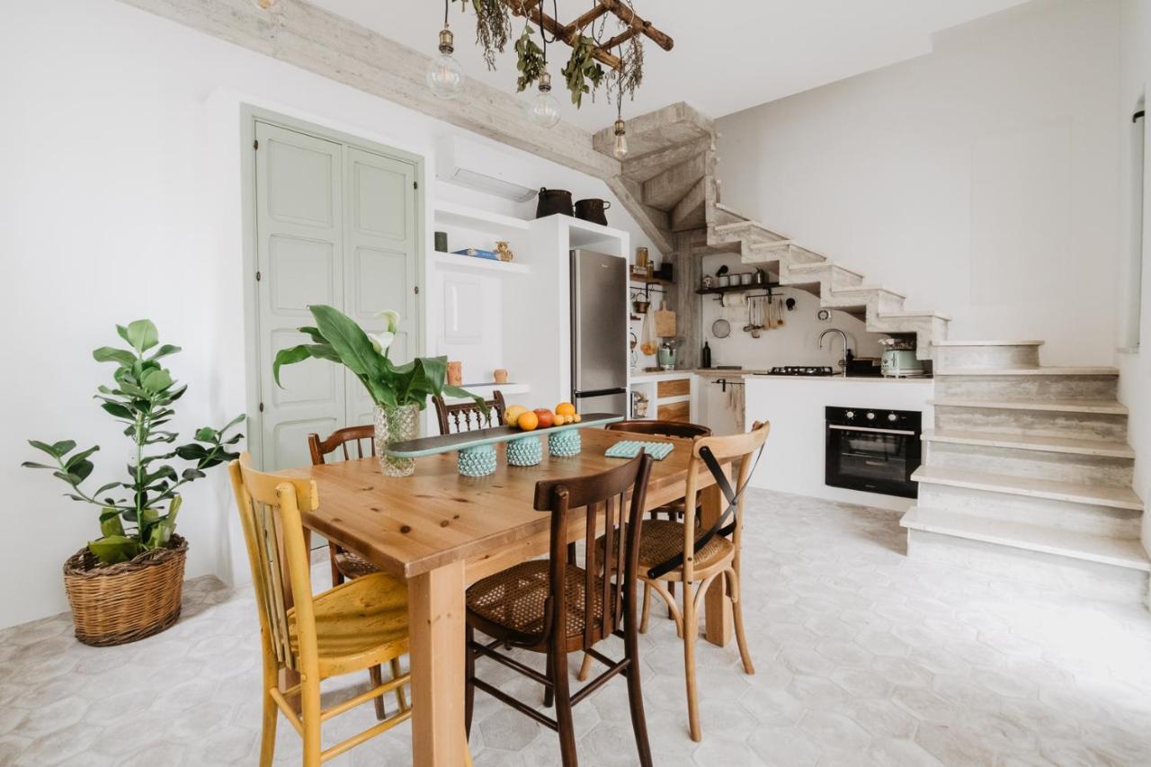 Appartement Casa Astura à Capo dʼOrlando Extérieur photo